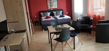 33 qm u.25 qm Aparment/Wohnung kompl. möbl. All inkl. ab 490,-€