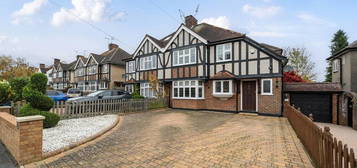 5 bedroom semi-detached house for sale