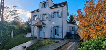 Maison 6 pièces 138 m²