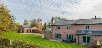 5 bedroom barn conversion for sale