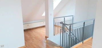 !! Maisonette-Wohnung, 3 Zimmer mit Laminat !!