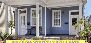 818 Olga St, New Orleans, LA 70119