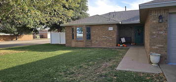 3721 Benjamin Davis Dr, Clovis, NM 88101