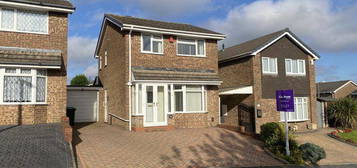 3 bedroom detached house