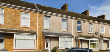 Terraced house for sale in Alstred Street, Kidwelly SA17