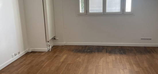 Appartement  à vendre, 2 pièces, 2 chambres, 43 m²