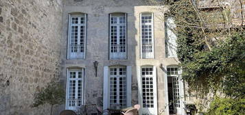 Vente maison 7 pièces 289 m²