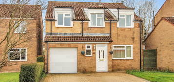 4 bed detached house for sale