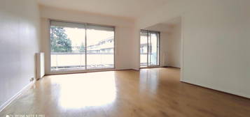 Location appartement 4 pièces 90 m²