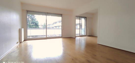 Location appartement 4 pièces 90 m²