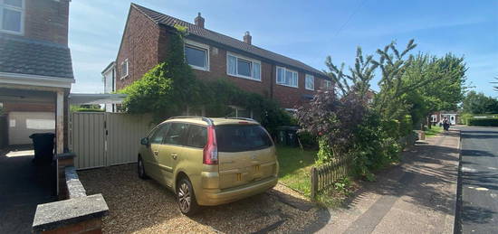 Semi-detached house to rent in Bourne Road, Cambridge CB4