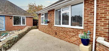 2 bedroom semi-detached bungalow for sale