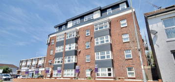 2 bed flat to rent