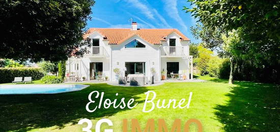 Vente maison 7 pièces 251 m²