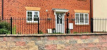 3 bedroom terraced house