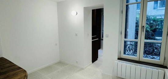 Studio  à vendre, 1 pièce, 22 m², Étage 0/3