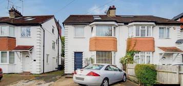 Property for sale in Holders Hill Road, London NW7