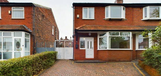 3 bedroom semi-detached house