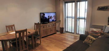 2 bed flat to rent