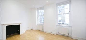 Flat to rent in Exmouth Market, Clerkenwell, London EC1R