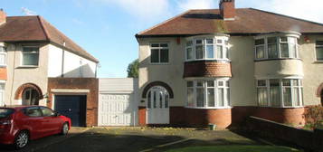 3 bedroom semi-detached house for sale