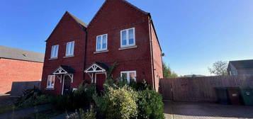 2 bedroom semi-detached house