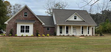 112 Trickhambridge Rd, Brandon, MS 39042