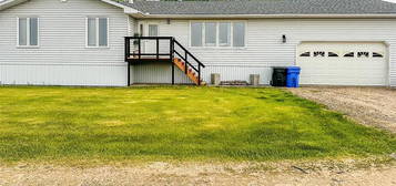 273 Whitesand DRIVE, Canora, SK S0L 0L0