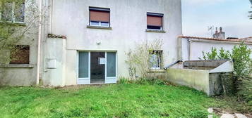 Maison 2 étages  à vendre, 4 pièces, 3 chambres, 87 m²