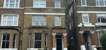 2 bed flat to rent