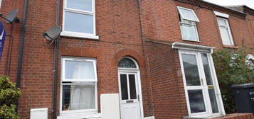 Flat to rent in Silver Road, Norwich NR3