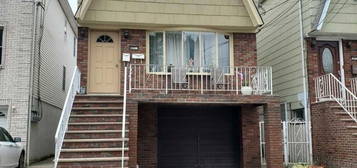 421 1/2 Scott Mobus Pl Unit 2, Harrison, NJ 07029