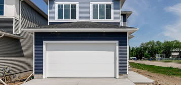 5002 53rd Ave, Thorsby, AB T0C 2P0