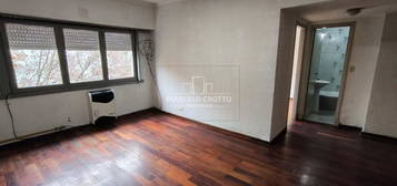 Alquiler Vivienda Plaza Mitre Departamento 2 Ambientes a La Calle