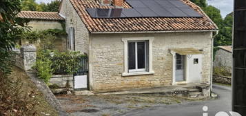 Maison de village 1 étage  à vendre, 3 pièces, 2 chambres, 85 m²