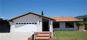 6473 Dowel Dr, Simi Valley, CA 93063