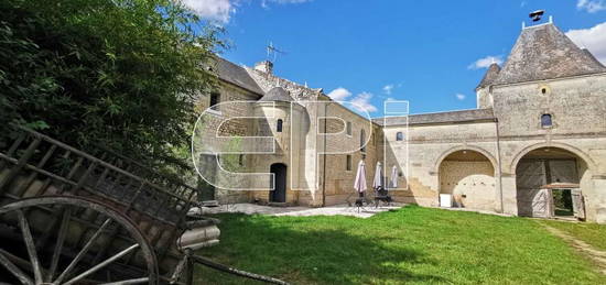 Vente maison 8 pièces 450 m²