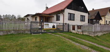 Prodej  rodinného domu 180 m², pozemek 2 189 m²