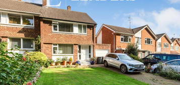 3 bedroom semi-detached house