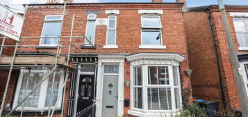 2 bed terraced house for sale