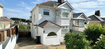 3 bed semi-detached house for sale