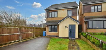 3 bedroom detached house