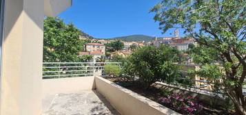 **GRASSE** APPARTEMENT 110 M2 avec TERRASSE de 60m !