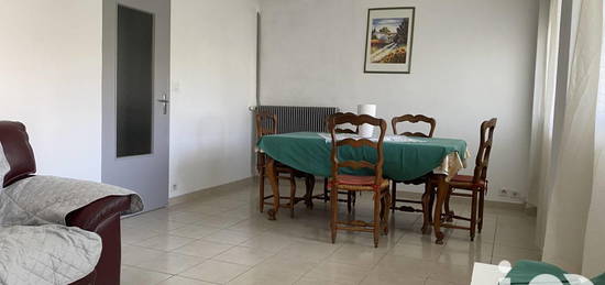 Appartement  à vendre, 3 pièces, 2 chambres, 60 m²