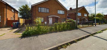 3 bedroom semi-detached house