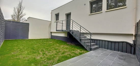 Maison neuve de plain-pied  à vendre, 4 pièces, 2 chambres, 72 m²