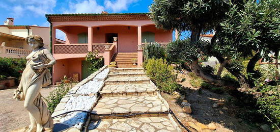 Villa 7 pièces 197 m²