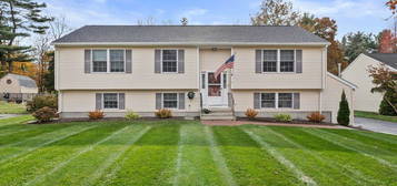 10 Crossman Cir, Abington, MA 02351