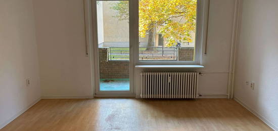 NUR MIT WBS 100/140 mit bes. Wohnbedarf - 2,5 Zimmerwohnung mit Balkon!