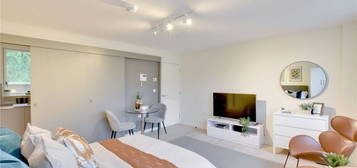 Studio for sale in Bennett Park, Blackheath, London SE3